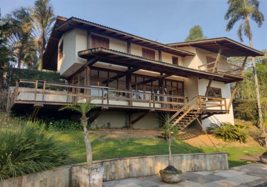 Excelente casa com vista panorâmica